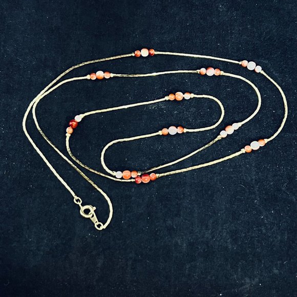 Gold Tone Triangle Chain Necklace With White And Maroon Beads - Picture 6 of 7